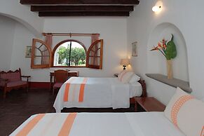 Posada del Tepozteco - Hotel & Gallery