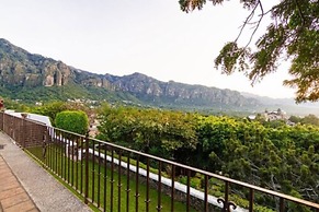 Posada del Tepozteco - Hotel & Gallery