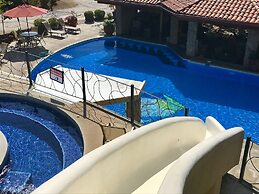 Villas Hermosa Heights