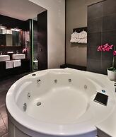 Best Western Cinemusic Hotel