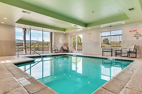 Holiday Inn Express & Suites, Lake Elsinore by IHG