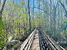 Crowne Plaza Ft. Myers Gulf Coast by IHG