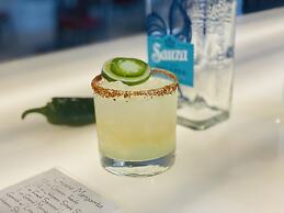 Crowne Plaza Ft. Myers Gulf Coast by IHG