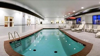 Holiday Inn Express Hotel & Suites Bartlesville by IHG