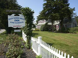 Allen Harbor Breeze Inn & Gardens