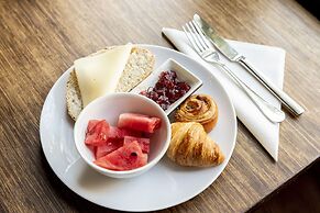 Eburon Hotel - Different Hotels