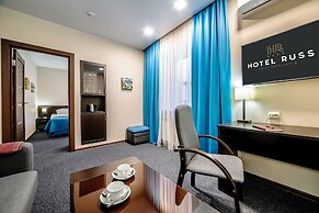 Russ Hotel