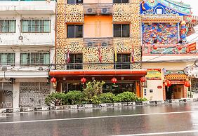 Collection O Diamond House Khaosan