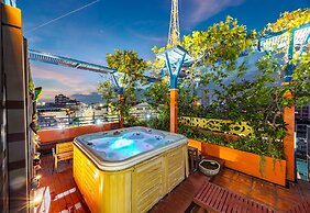 Collection O Diamond House Khaosan