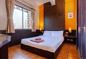 Collection O Diamond House Khaosan