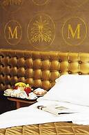M Glamour Hotel