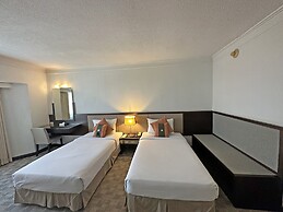 Lanna Palace 2004 Hotel