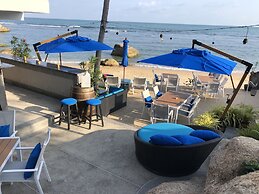 Royal Beach Boutique Resort & Spa