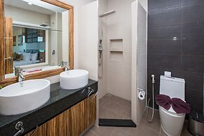 Royal Beach Boutique Resort & Spa