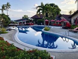 Royal Beach Boutique Resort & Spa