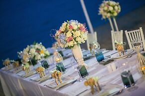 Royal Beach Boutique Resort & Spa