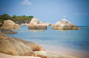 Royal Beach Boutique Resort & Spa