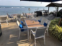 Royal Beach Boutique Resort & Spa