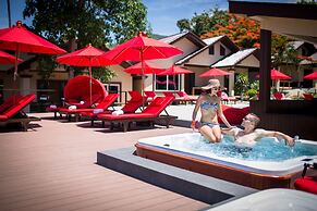 Royal Beach Boutique Resort & Spa