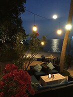 Royal Beach Boutique Resort & Spa