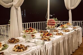 Strand Hotel Terme Delfini