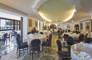 Strand Hotel Terme Delfini