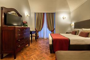 Decumani Hotel De Charme