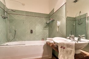 Decumani Hotel De Charme