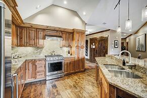 Crystal Peak Lodge, A Vail Resorts Property