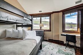Crystal Peak Lodge, A Vail Resorts Property