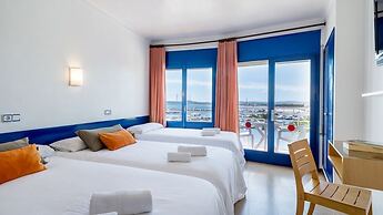 Hotel & Diving les Illes