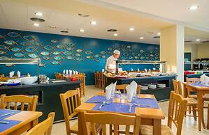 Hotel & Diving les Illes