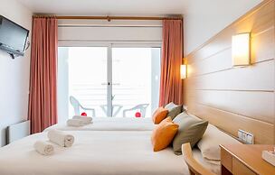 Hotel & Diving les Illes