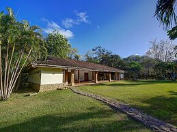 Hacienda La Pacífica Eco-Lodge