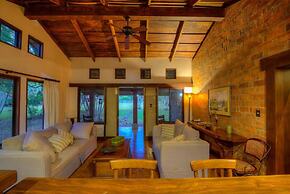 Hacienda La Pacífica Eco-Lodge