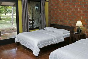 Hacienda La Pacífica Eco-Lodge