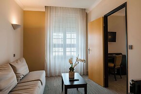 Best Western Poitiers Centre Le Grand Hotel