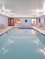 Holiday Inn Express Hotel & Suites Cleveland - Richfield by IHG