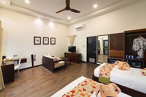 Mayang Sari Beach Resort