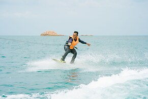 Mayang Sari Beach Resort