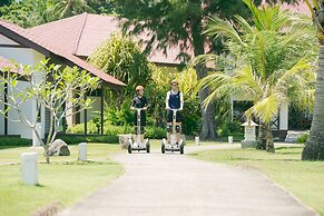 Mayang Sari Beach Resort