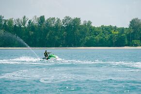 Mayang Sari Beach Resort