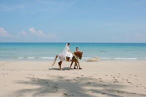 Mayang Sari Beach Resort