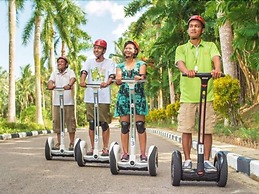 Mayang Sari Beach Resort