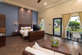 Mayang Sari Beach Resort