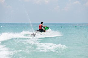 Mayang Sari Beach Resort