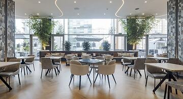 Hotel ILUNION Atrium