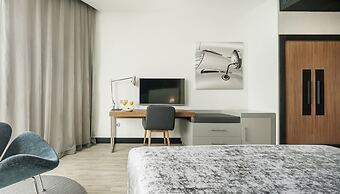 Hotel ILUNION Atrium