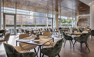 Hotel ILUNION Atrium