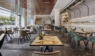 Hotel ILUNION Atrium